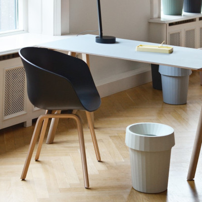 Biurko CPH90 naturalny dąb - białe linoleum HAY