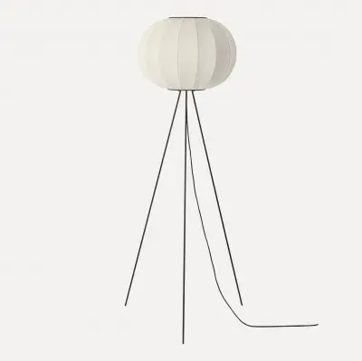 Lampa podłogowa Knit-Wit 45 cm biała Made By Hand