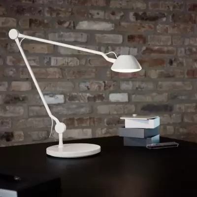 Lampa stołowa AQ01 biała Fritz Hansen