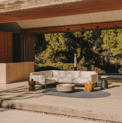 Sofa ogrodowa narożna Sorells beżowa kave home