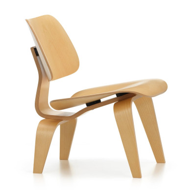 Fotel Plywood Group LCW naturalny jesion Vitra
