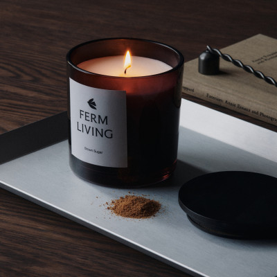 Świeca zapachowa Vito Dark Grape 1,47 kg Ferm Living
