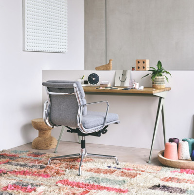 Fotel biurowy Soft Pad EA 231 tkanina track light grey - podstawa szara Vitra