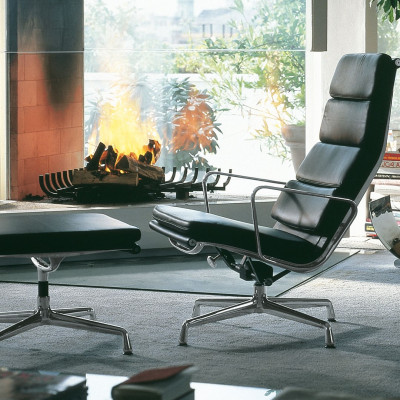 Fotel Soft Pad Chair EA 222 Tkanina Track Brick-Red - podstawa czarna Vitra