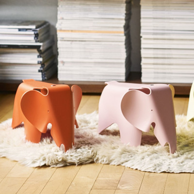 Figura dekoracyjna Eames Elephan RE różowa Vitra