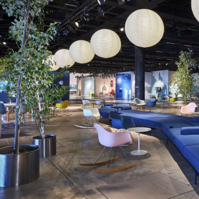Krzesło bujane Eames RAR szare - chromowana podstawa Vitra