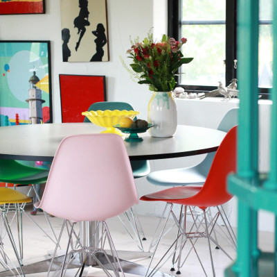 Krzesło Eames Plastic Side Chair RE DSR czerwone Vitra