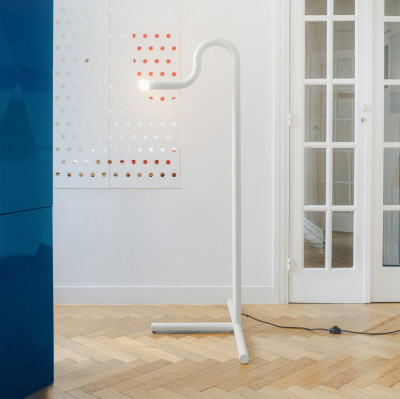 Lampa podłogowa La Uno biała Valerie Object