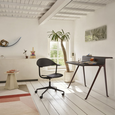 Taboret Metallique kremowy Vitra