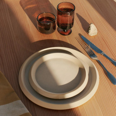 Talerz obiadowy Erena 29 cm kremowy Ferm Living