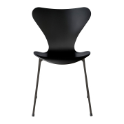 Krzesło Series 7 Fornir Lakierowany Czarny Fritz Hansen